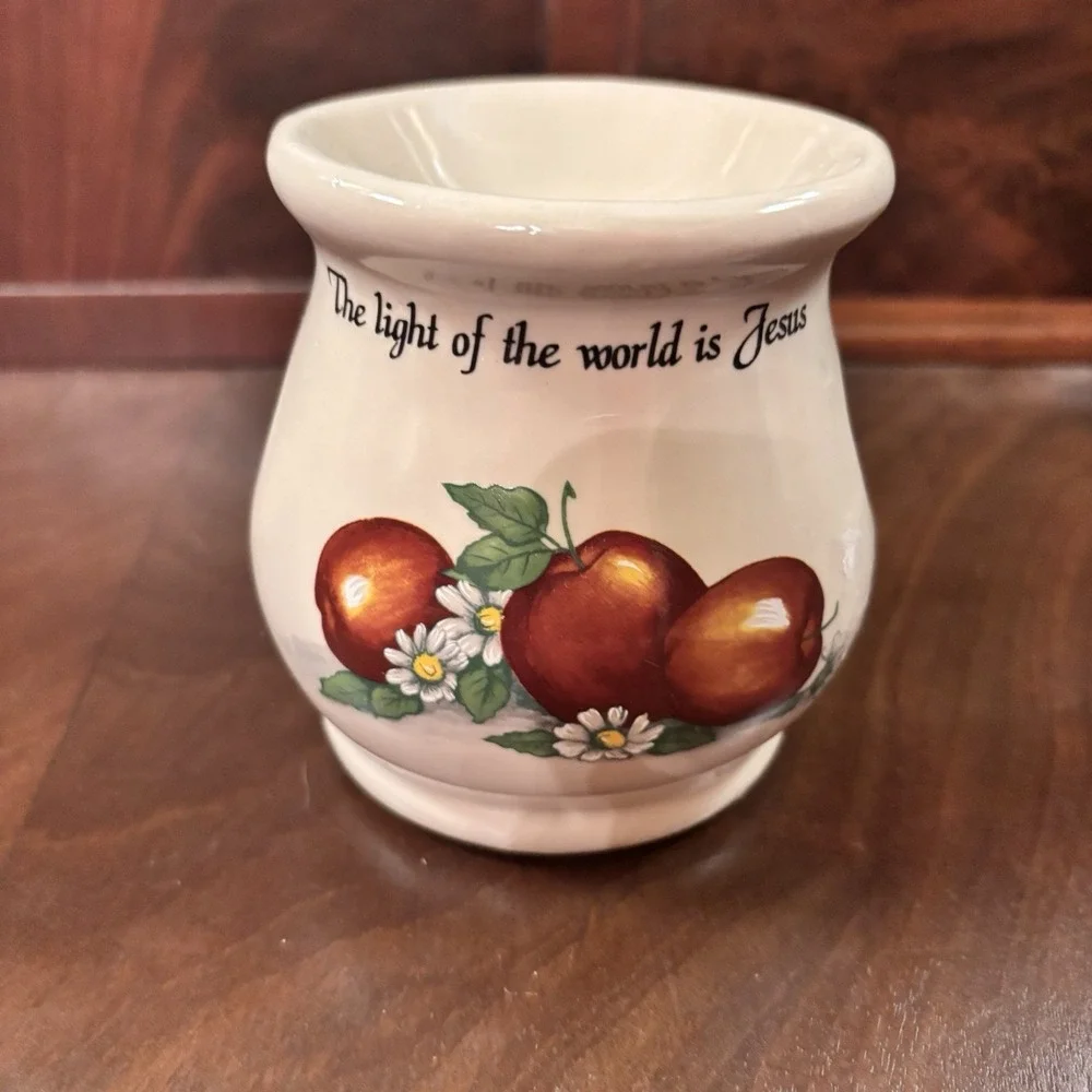 Yesteryears Pottery Marshall Texas Oil Wax Tart Warmer Apples Jesus‎ Candle